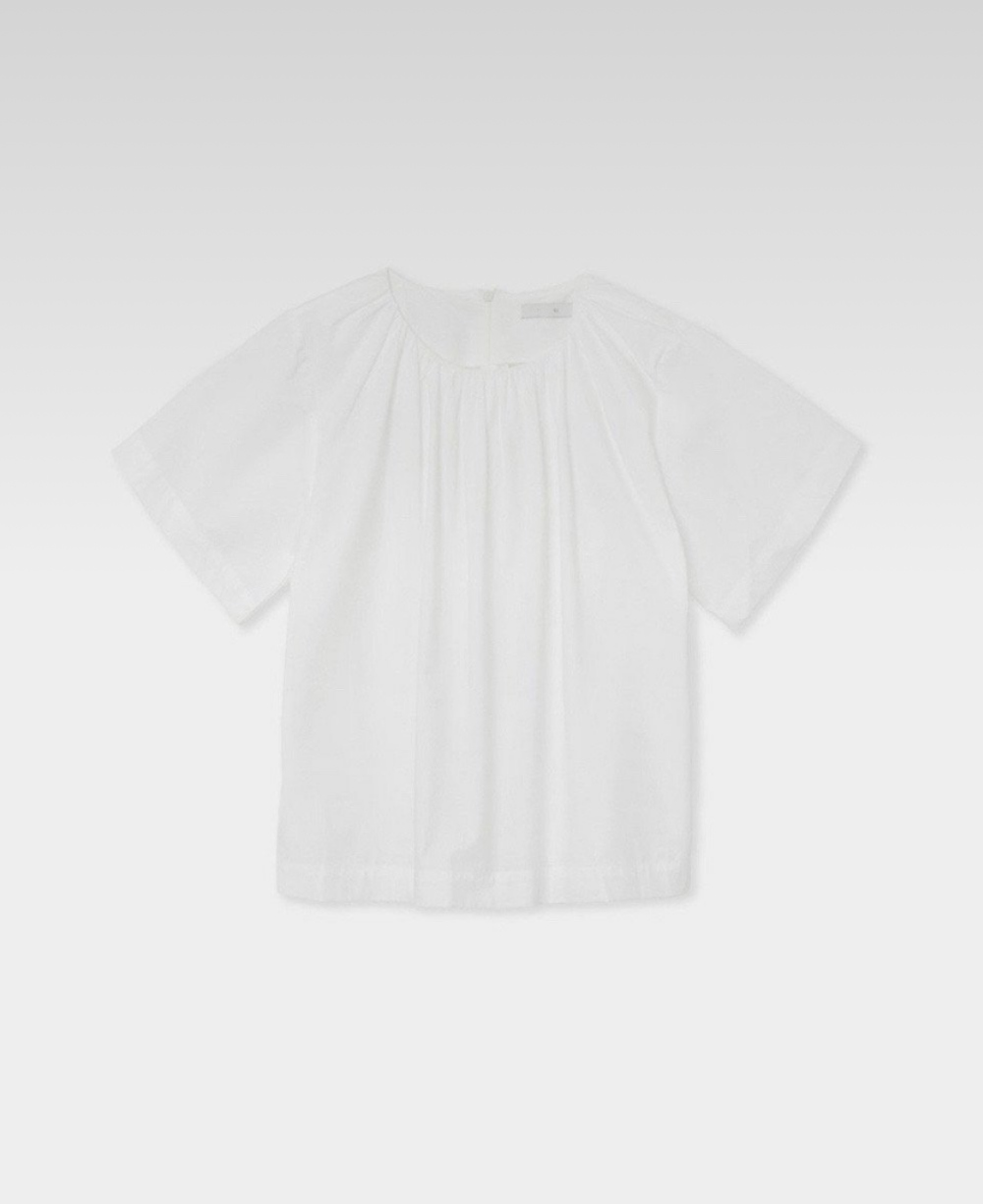 반팔 티셔츠 화이트 색상 이미지-S14L6